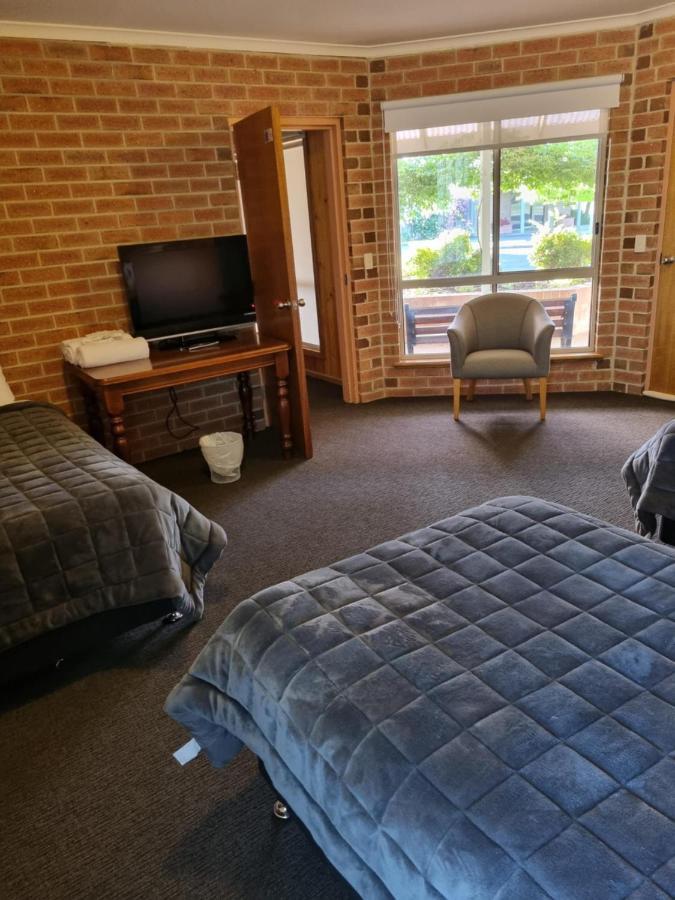 Country Roads Motor Inn Naracoorte Extérieur photo