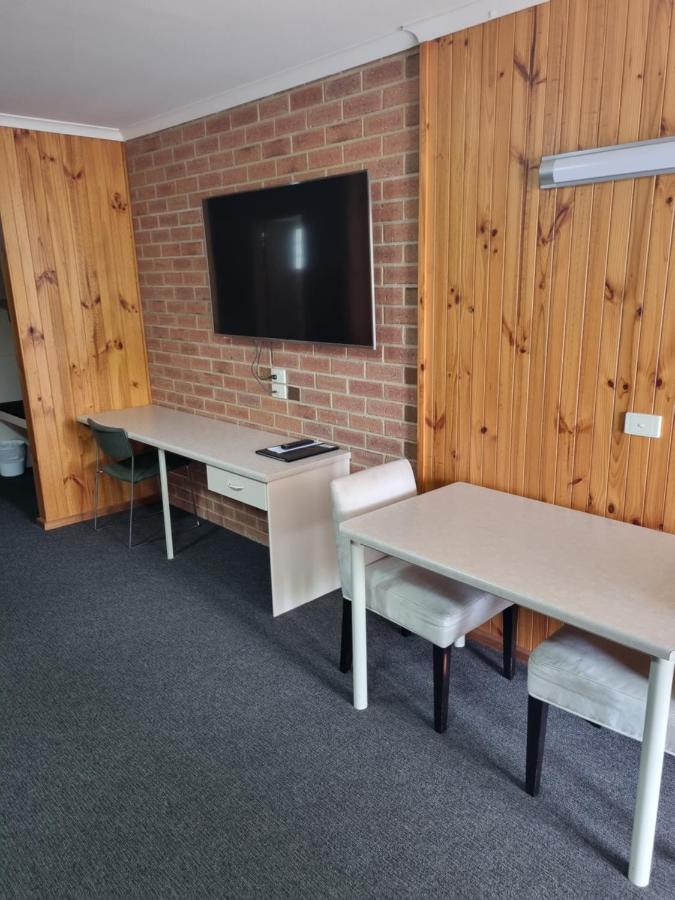 Country Roads Motor Inn Naracoorte Extérieur photo