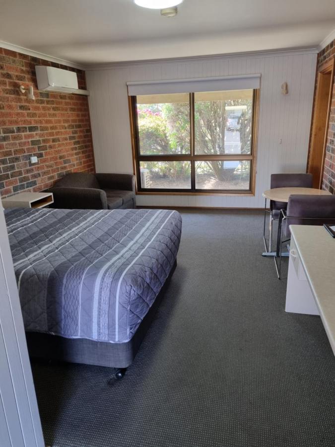 Country Roads Motor Inn Naracoorte Extérieur photo