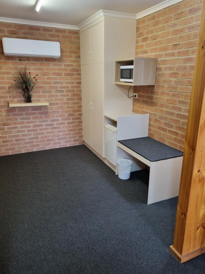 Country Roads Motor Inn Naracoorte Extérieur photo