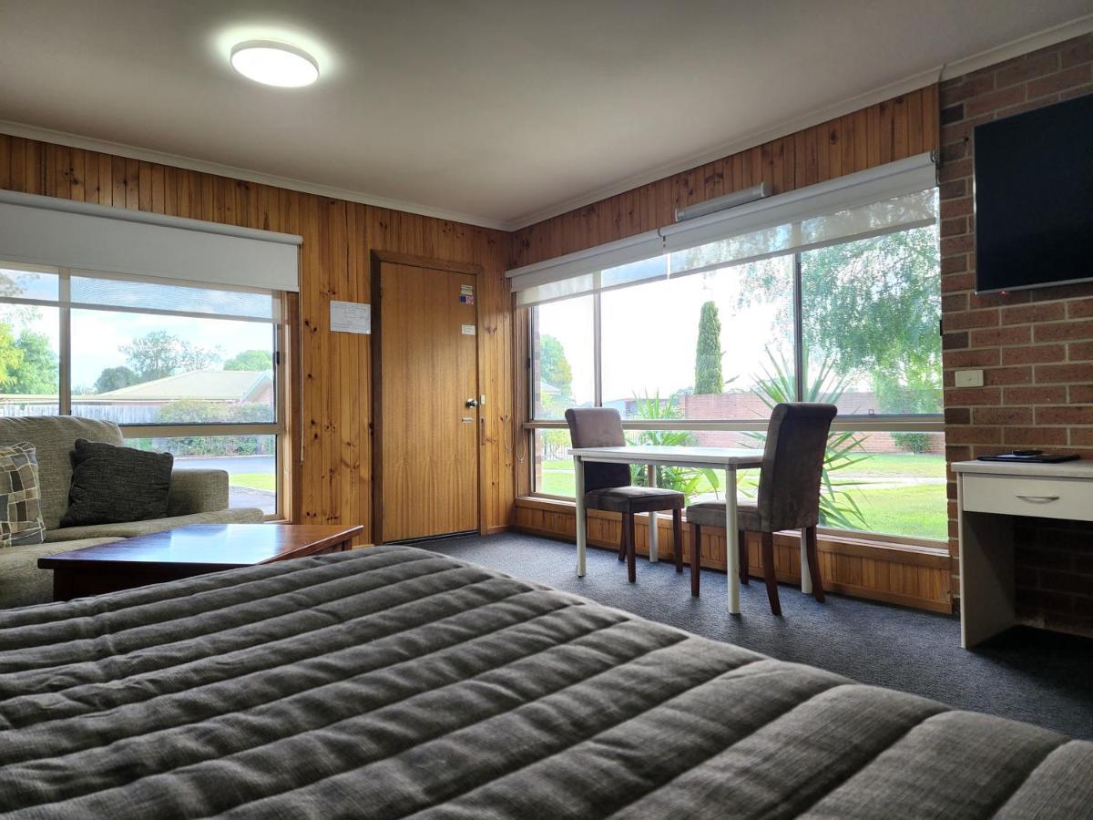 Country Roads Motor Inn Naracoorte Extérieur photo